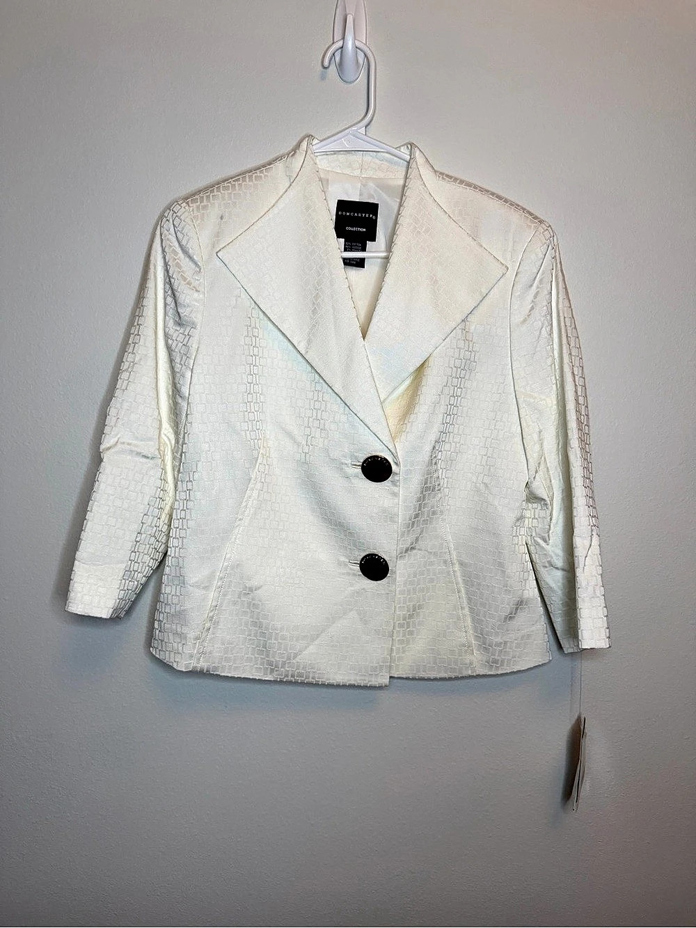 Doncaster Collection jacquard blazer and pants White Jacquard Suit Set NWT